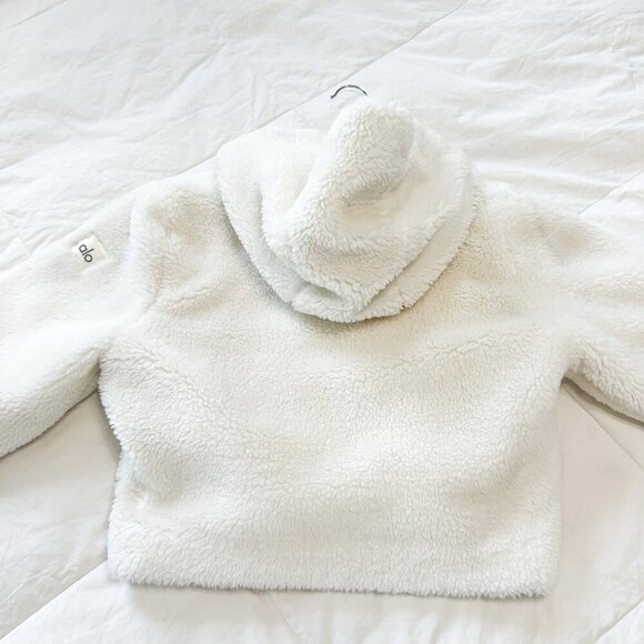 Alo Yoga LA Cropped White Sherpa Fuzzy Hooded Jacket Women’s Size Medium - Picture 7 of 10